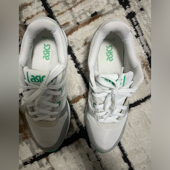 Asics Lyte Classic™ Sneaker - Picture 3 of 11